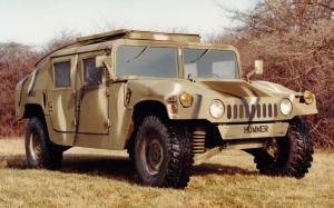 HMMWV M998 '1983 - 84